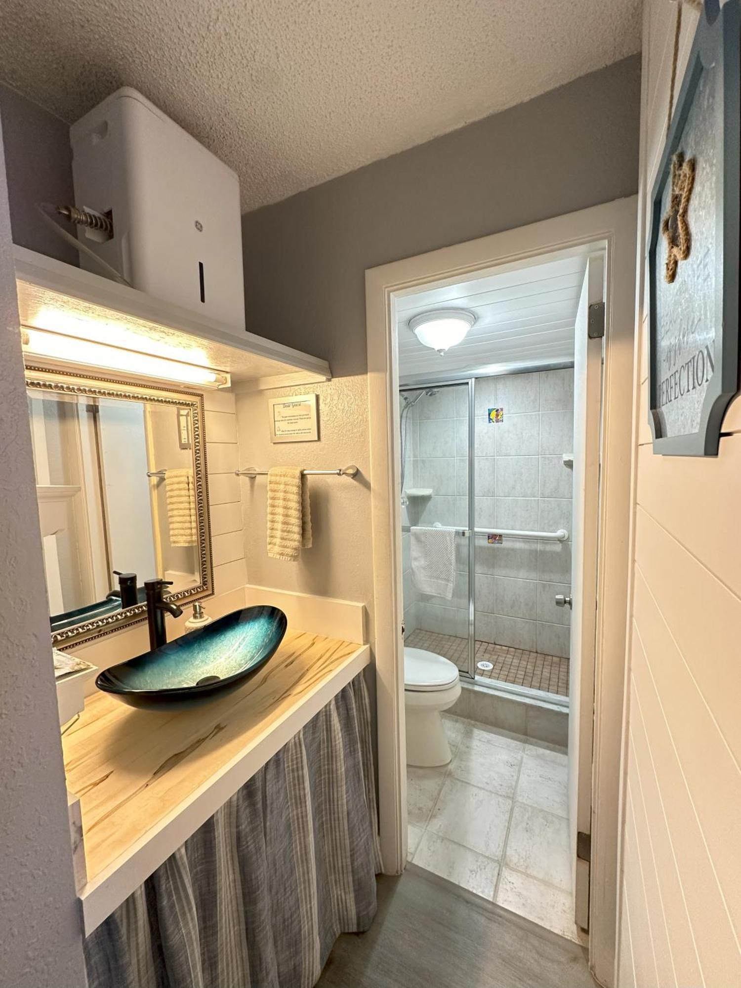 Seabliss, Oceanfront 1St Floor Cozy Condo Daytona Beach Room photo