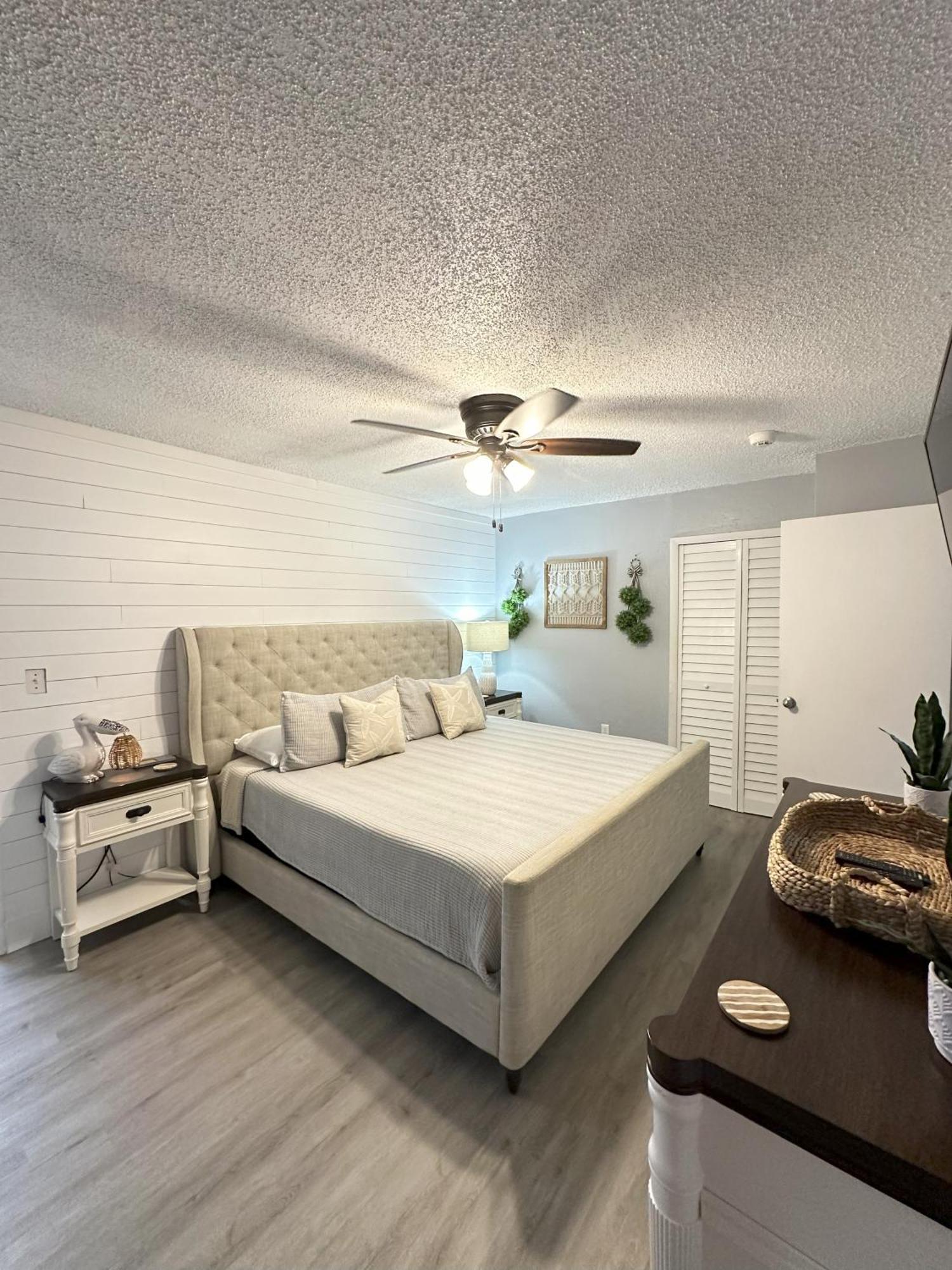 Seabliss, Oceanfront 1St Floor Cozy Condo Daytona Beach Room photo